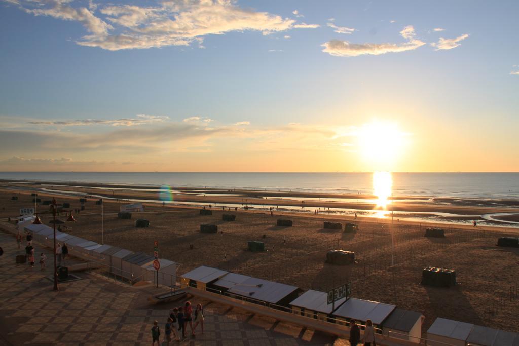 - Silverbeach *